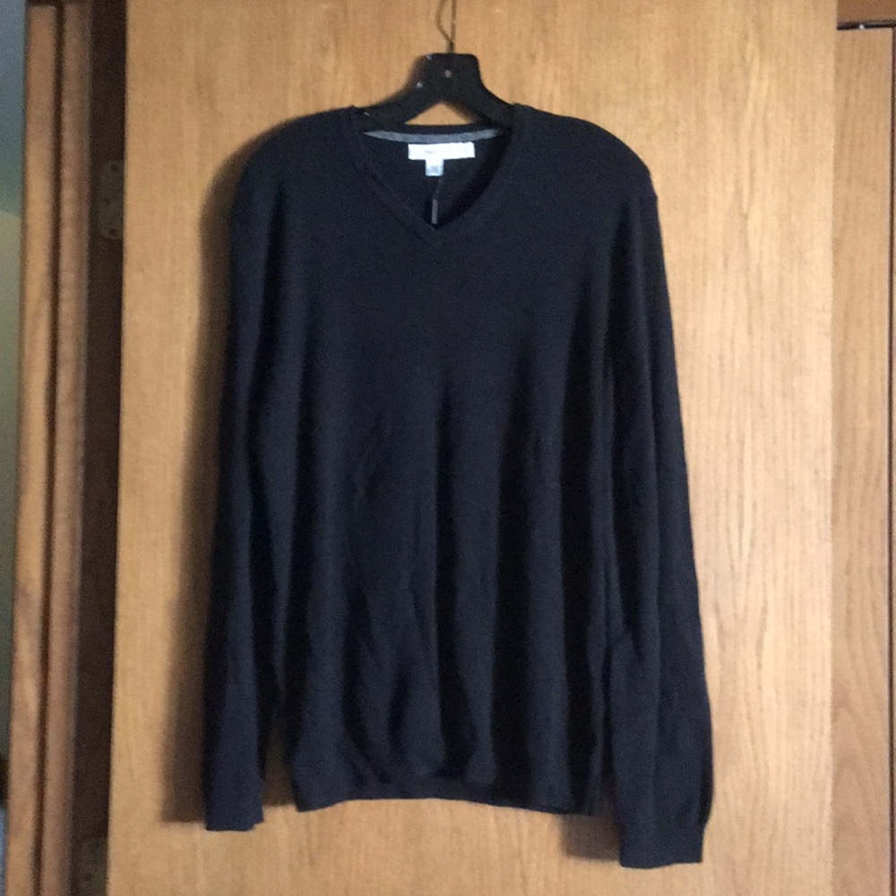 Calvin Klein men’s v-neck black sweater.  New